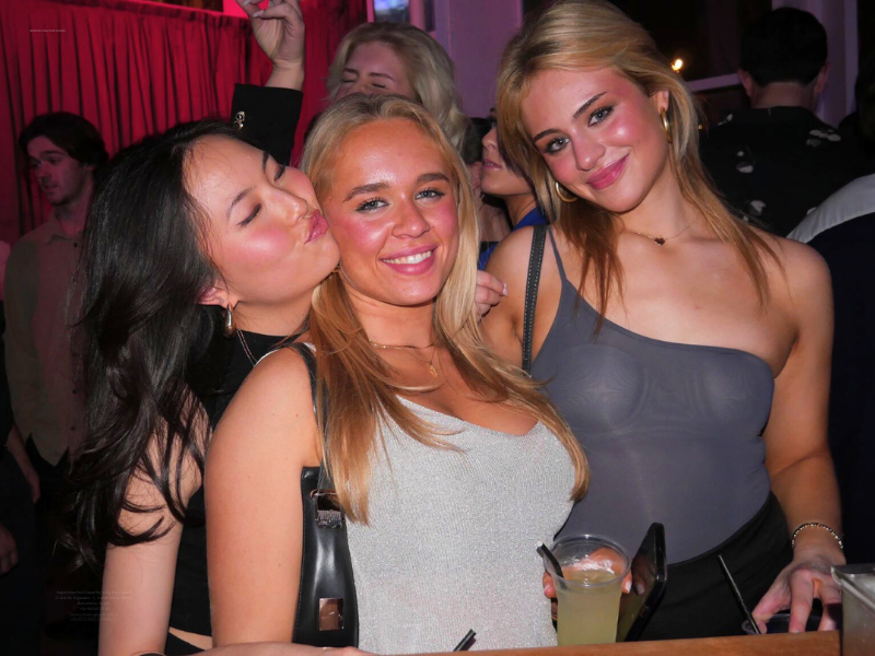 Barcelona Pub Crawl 104