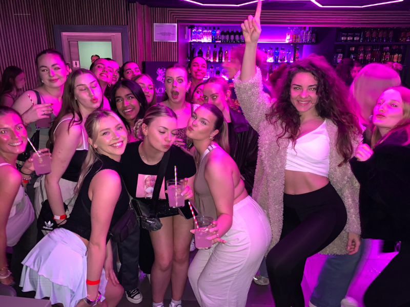 Barcelona Pub Crawl 112