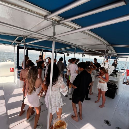 boat-party-barcelona